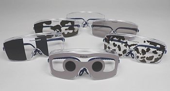 Simulationsbrillen zum Erleben von altersbedingten Seheinschränkungen, z.B. Makula-Degeneration, Katarakt